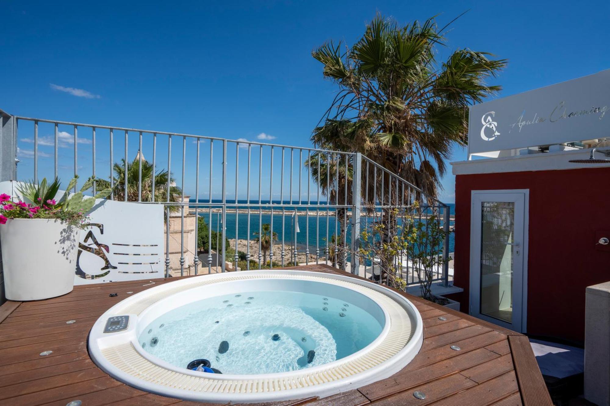 Apulia Charming Suites - Casa Rossa Suite Perla E Suite Corallo Savelletri Dış mekan fotoğraf